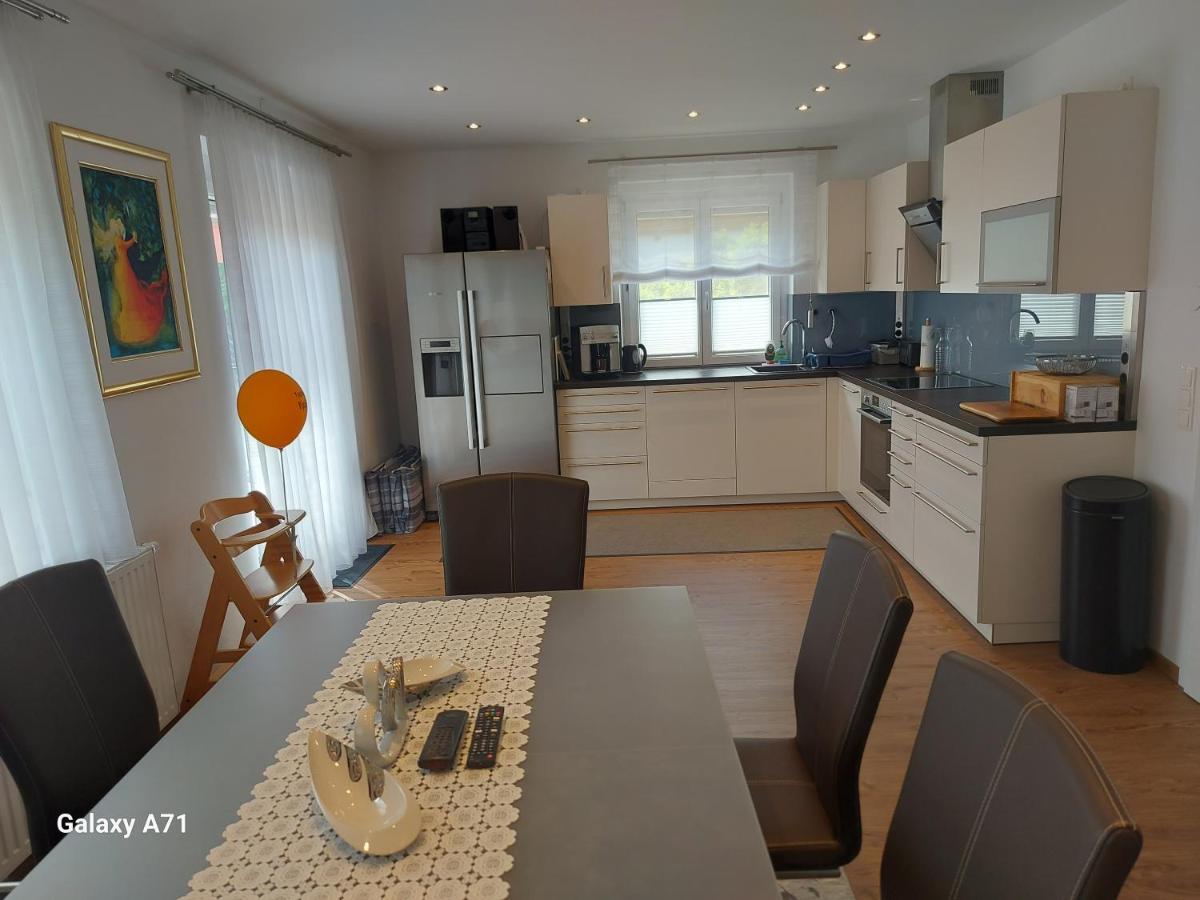 Ferienhaus Kaethe Klagenfurt am Woerthersee Kültér fotó